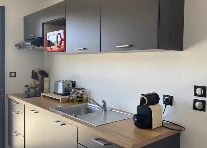 Superbe Meuble Ideal Pour Couple Zen Avec דירה *